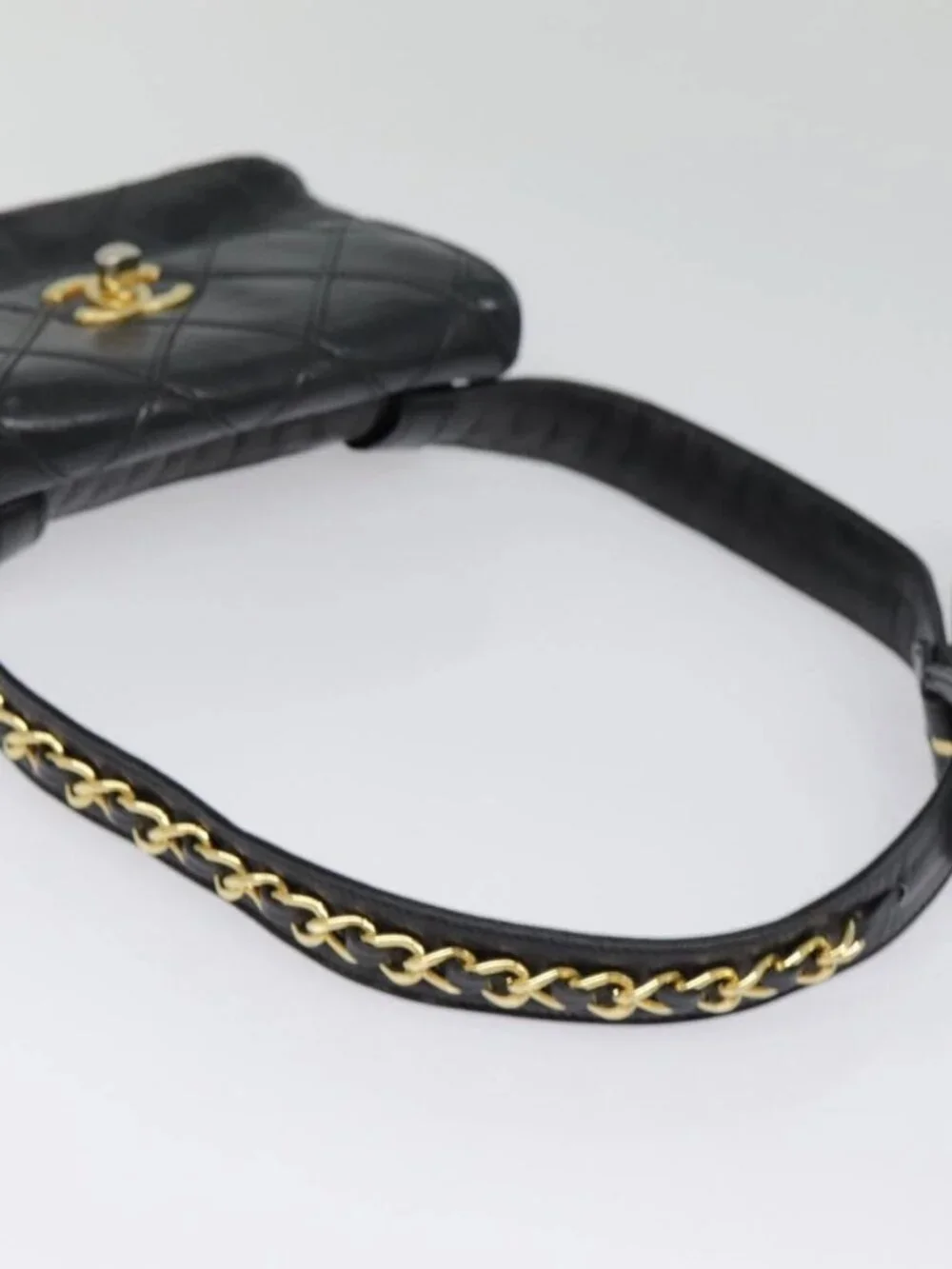 CHANEL Bicolore Turn Lock Chain Waist bag Leather Black Gold CC Auth yk14627